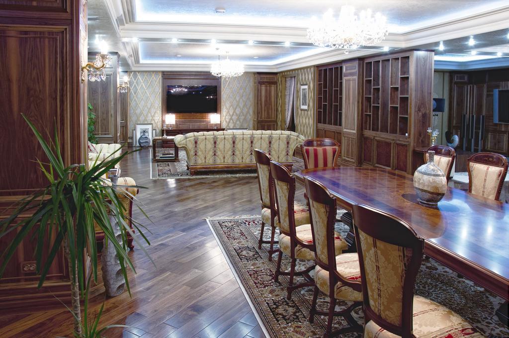 Jumbaktas Astana Hotel Zewnętrze zdjęcie